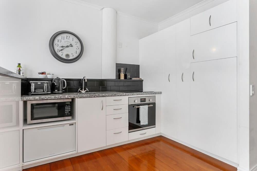 Funky One Bedroom Apartment On Princes Wharf Auckland Dış mekan fotoğraf